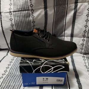 Boys Casual/Dress Shoe
